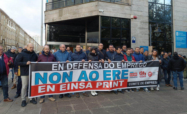 Empleados de Einsa Print en As Pontes aceptan un ERE con el despido de 121 personas