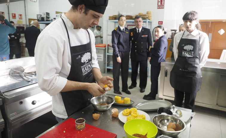 Escuelas gallegas de cocina compiten por hacer la mejor tortilla