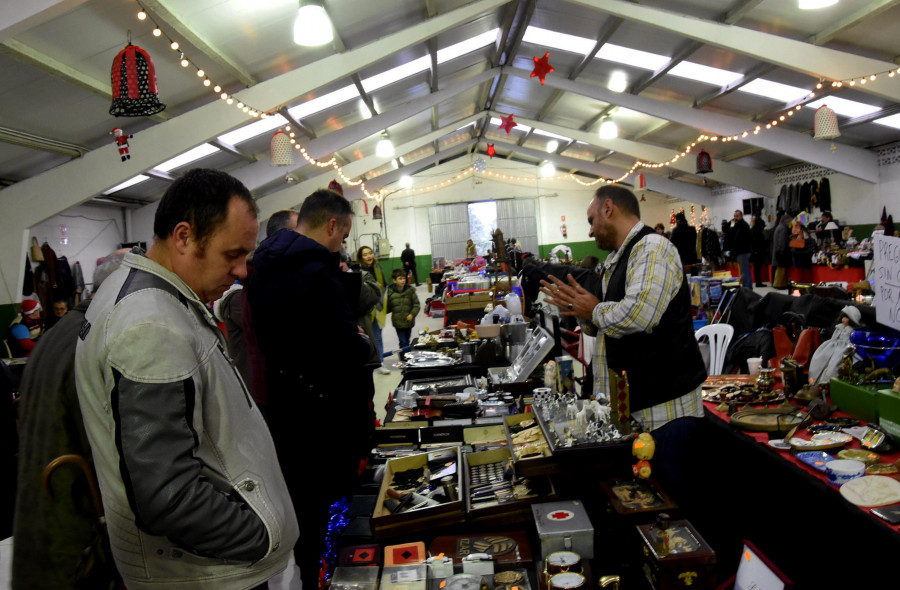 El Mercado de Segunda Mano de Sedes, en Narón, llega a su decimocuarta edición
