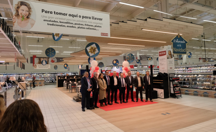 Alcampo Ferrol renueva su hipermercado e incorpora una zona con comida para consumir o llevar