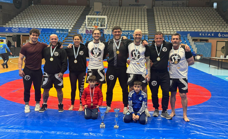 Ferrol logra 20 medallas en el Campeonato de España de grappling