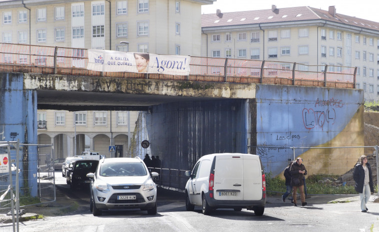 Concello de Ferrol y Ministerio de Transportes chocan por el cierre de la calle Nova de Caranza