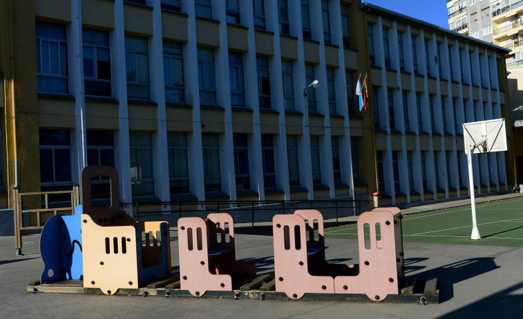 Familias del CEIP ferrolano Cruceiro de Canido demandan mejoras en los comedores escolares