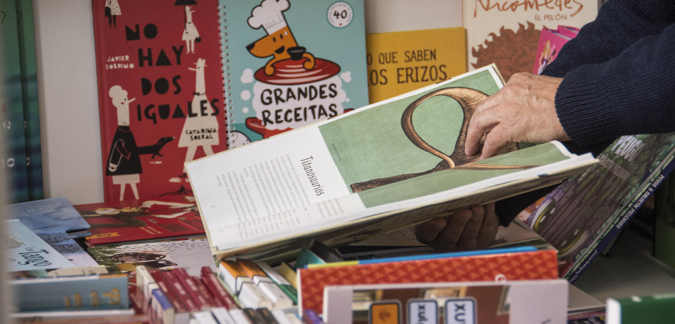 Pontedeume inicia su camino para ser la primera Vila do Libro gallega