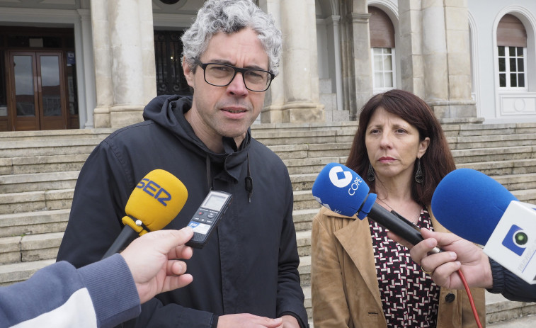 La Diputación expresa su preocupación por la exclusión del gallego en las licitaciones