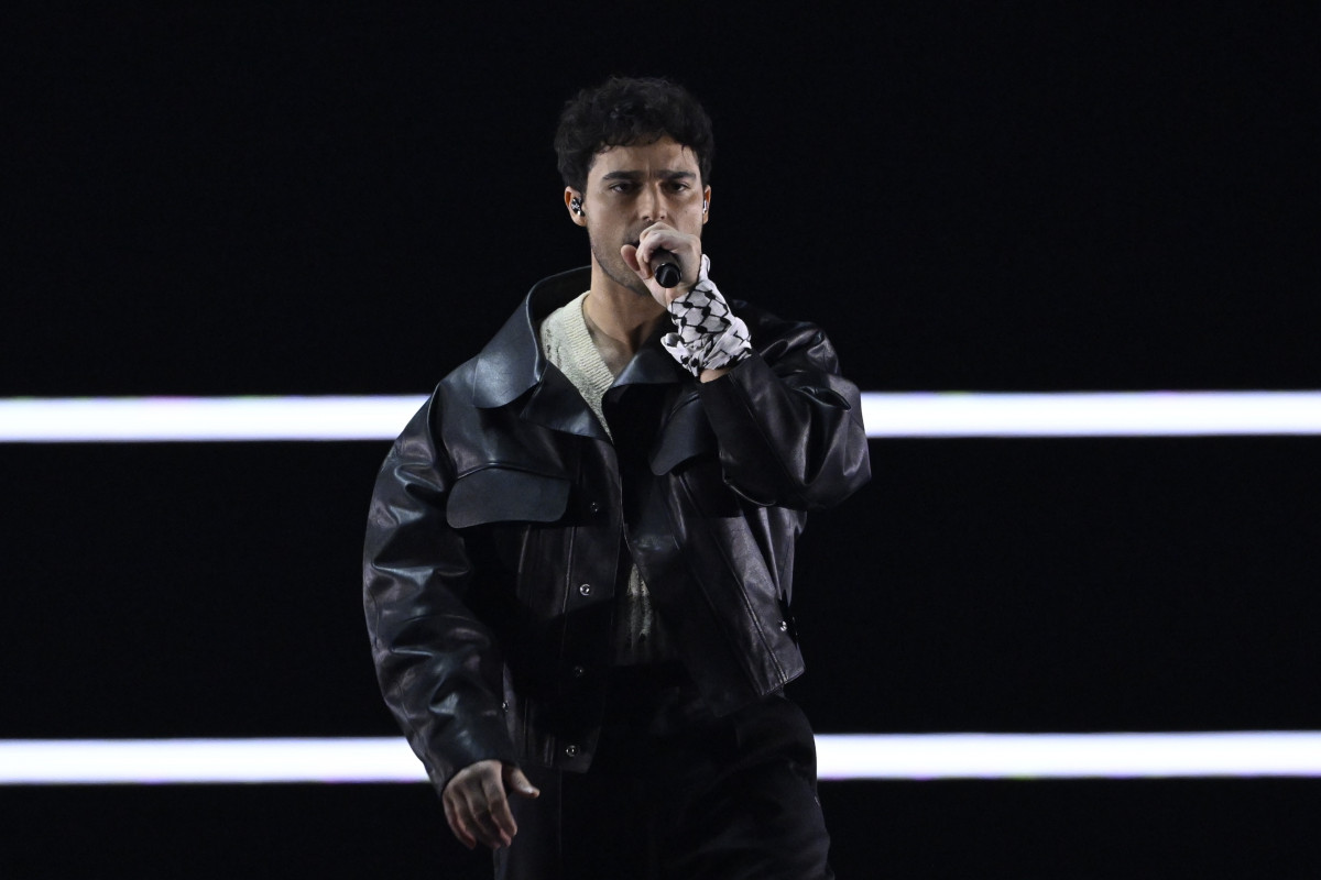 Malmö (Sweden), 07/05/2024.- Eric Saade, who represented Sweden in 2011, performs his song 'Popular' as the opening act during the first semi-final of the 68th Eurovision Song Contest (ESC) at Malmo Arena, in Malmo, Sweden, 07 May 2024. The ESC has two semi-finals, held on 07 and 09 May, and a grand final on 11 May 2024. 
Photo: Jessica Gow (Suecia) EFE/EPA/Jessica Gow/TT SWEDEN OUT