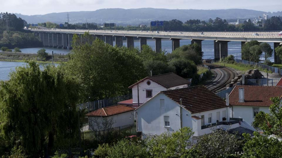 Neda y la Diputación eliminarán los vertidos de la zona de la estación