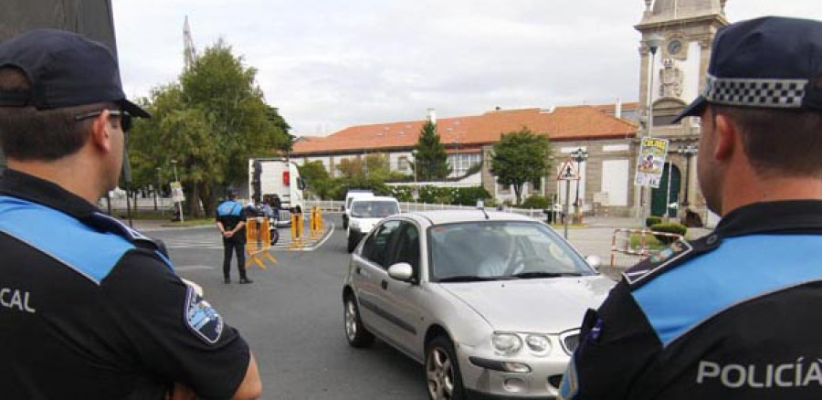 La Policía Local denuncia a un bajo de la calle de la Iglesia por la venta de alcohol a menores