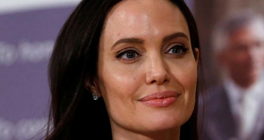 Angelina Jolie y su padre, Jon Voight, retoman su relación