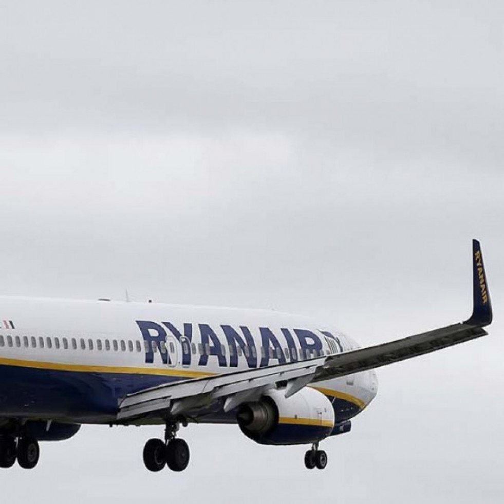 Los trabajadores de Ryanair convocan 6 jornadas de huelga en verano en España
