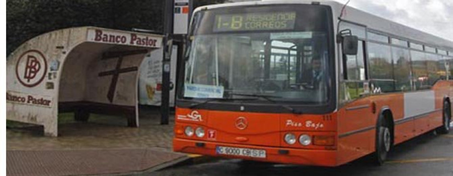 El número de buses los días laborables disminuirá en más de un centenar