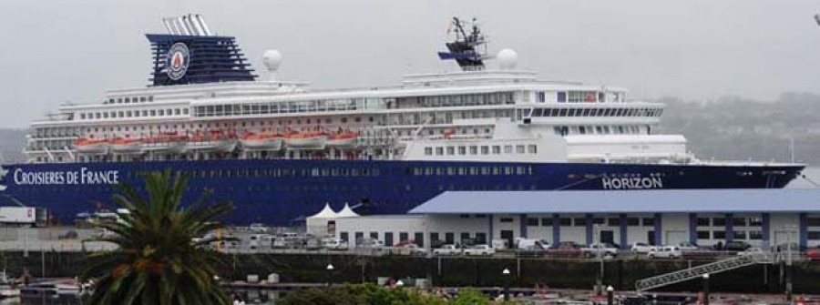 El Puerto espera que la naviera del “Horizon” repita escala en la ciudad