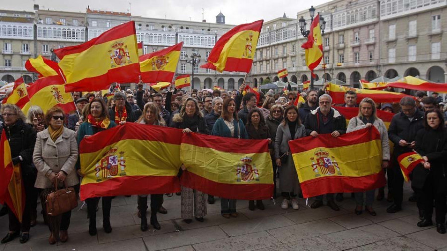 Beatriz Mato exige a Sánchez que “no claudique ante los podemitas como ha ocurrido con la Marea”