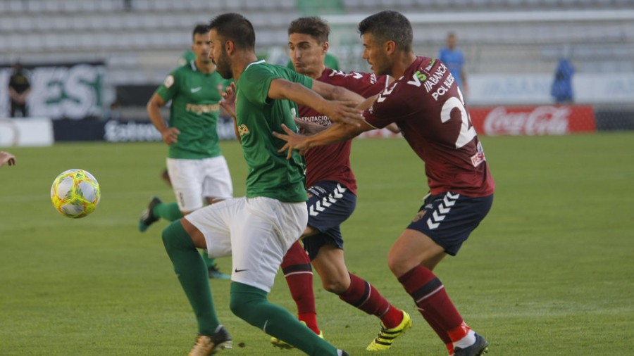 Ilusión en el Racing por el triunfo ante el Pontevedra