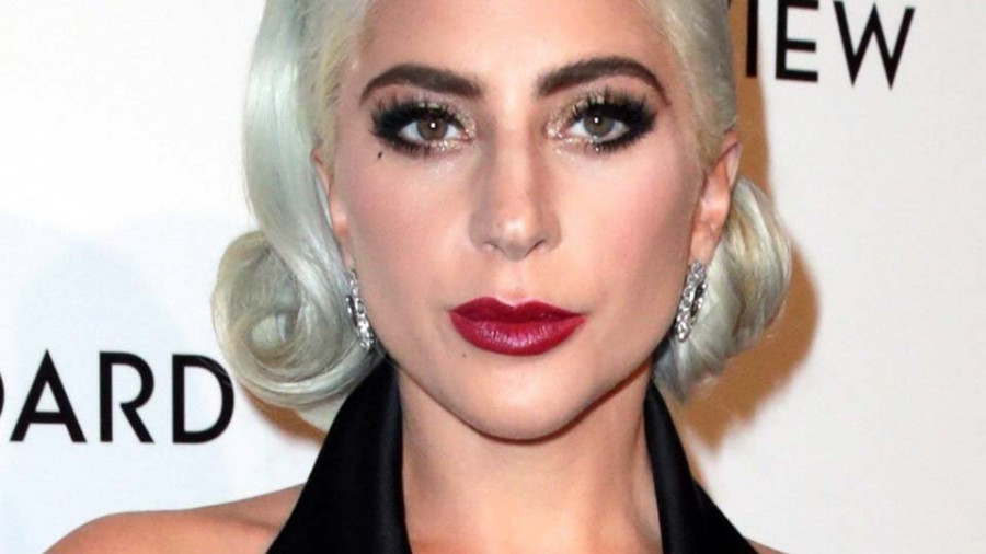 Lady Gaga retira su canción con  R. Kelly por su escándalo sexual