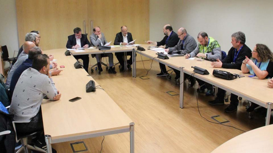 PSdeG y BNG reclaman que la Xunta tome medidas urgentes para evitar el cierre de Poligal