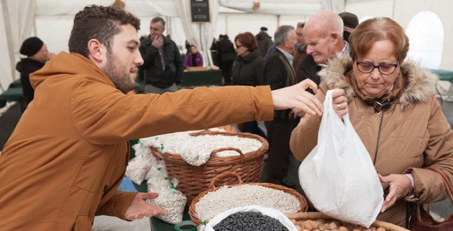 La tercera edición de la Feira da Faba de Moeche se adelanta al 20 de octubre