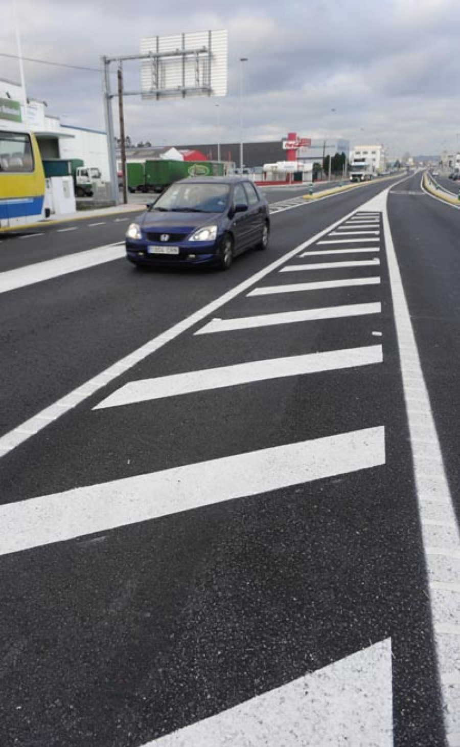 La plataforma SomosCedeira exige  un nuevo trazado de la carretera que une la villa con la ciudad naval