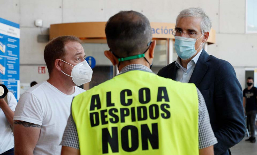 La Xunta envía un requerimiento  a Alcoa para que paralice el ERE