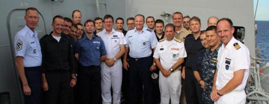 La “Álvaro de Bazán” toma  el relevo de la F-103 en la Agrupación Naval de la OTAN