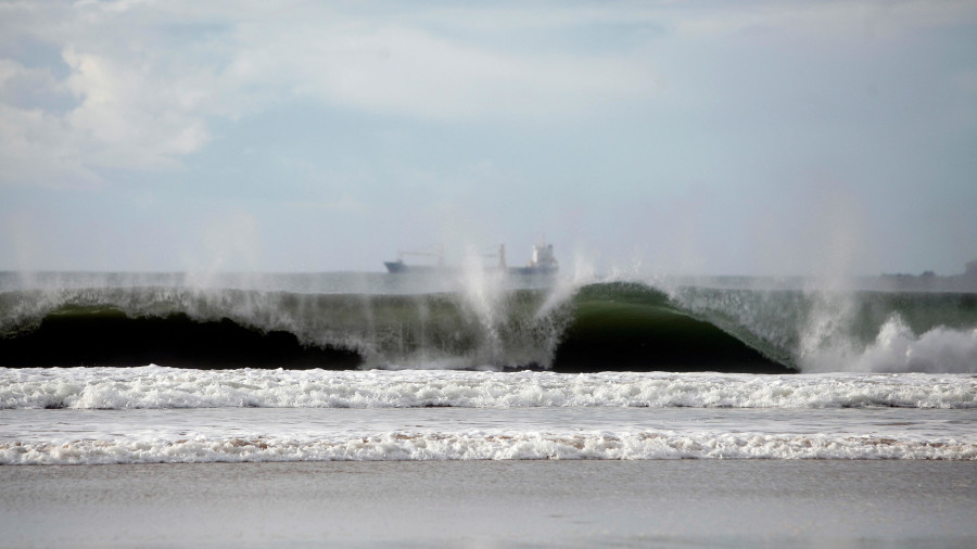 Un temporal costero dejará en situación de alerta naranja a todo el litoral este domingo