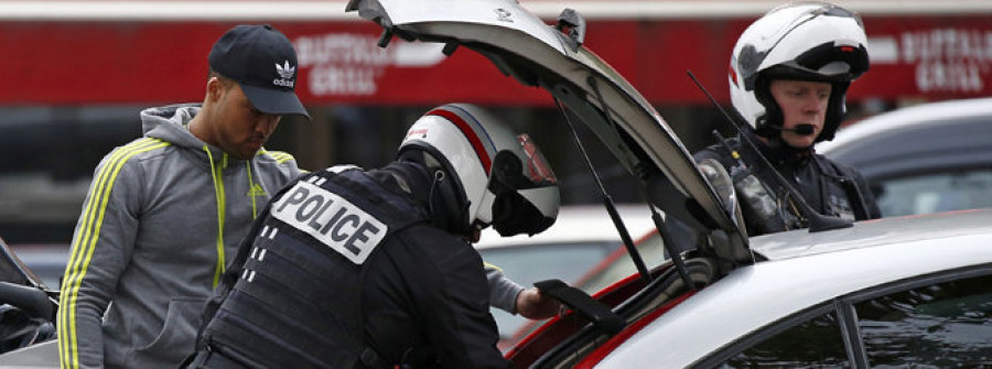 Francia busca a un segundo fugitivo que participó en los atentados de París