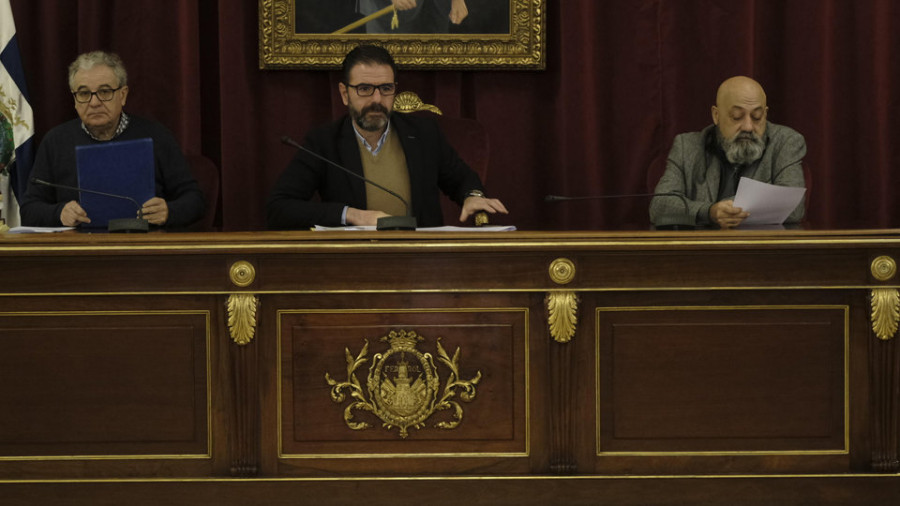 La oposición critica que no se la haya dejado participar en el POS+