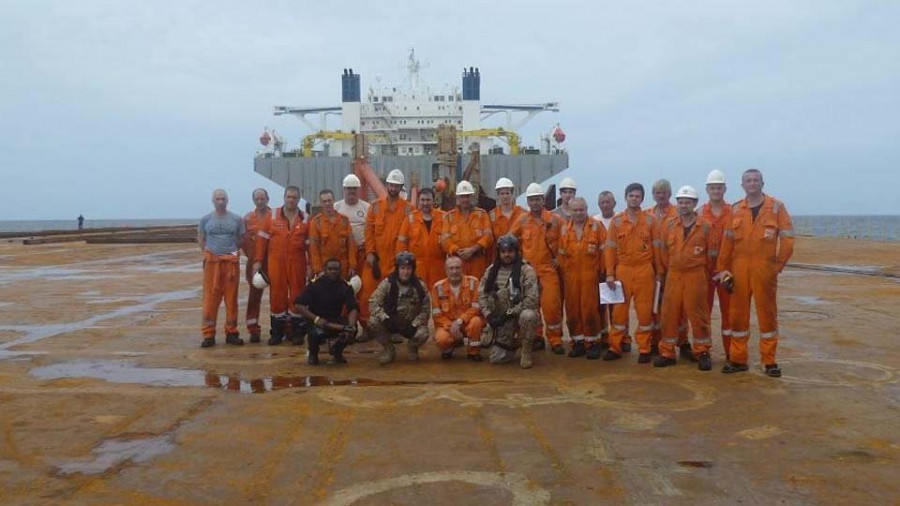 El “Serviola” libera a la tripulación de un buque secuestrado por piratas