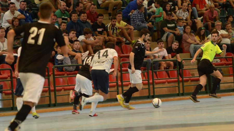 O Esteo recibe esta tarde al Santiago Futsal en As Pontes