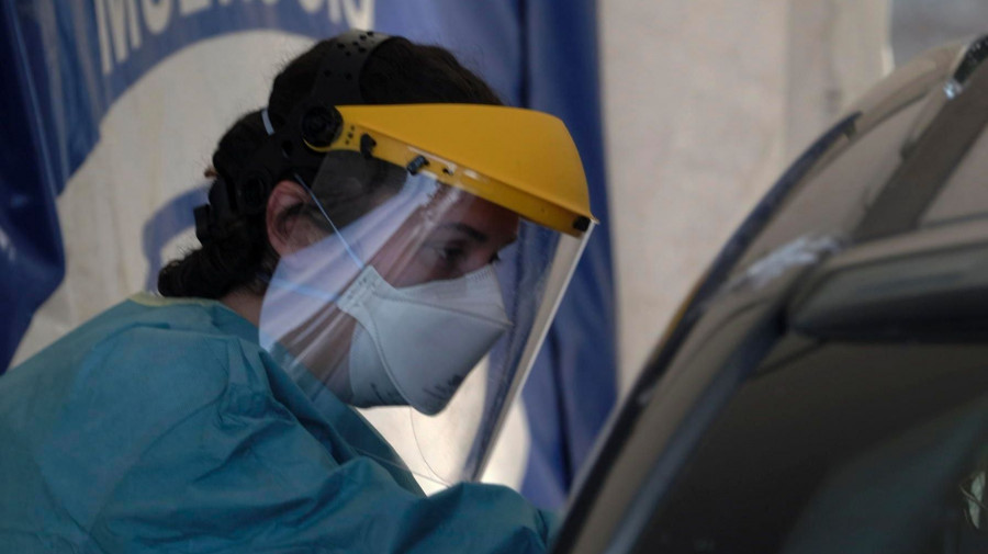 La hospitalización sigue al alza a pesar de la ligera bajada de casos