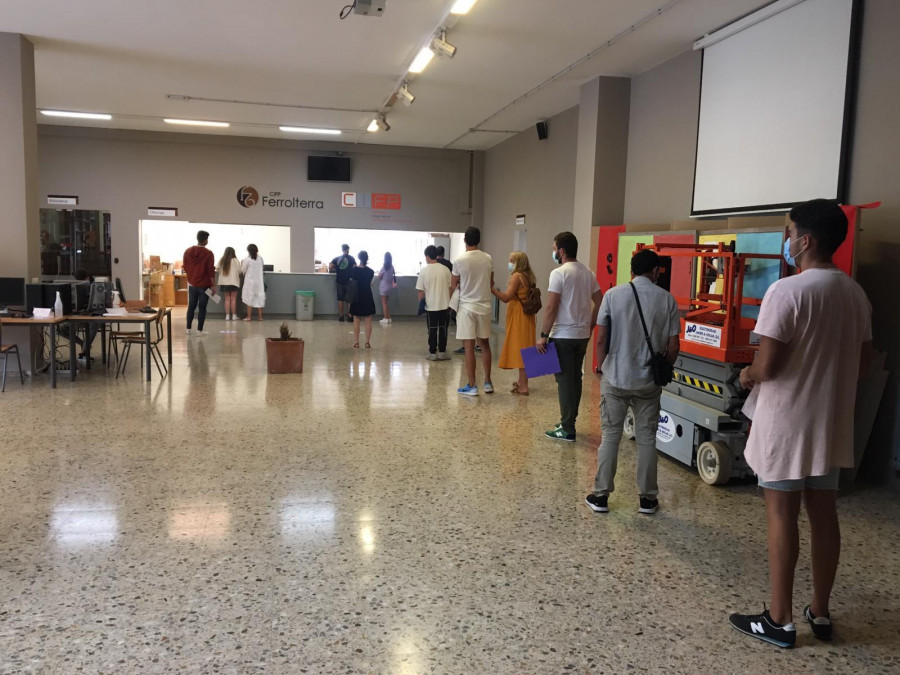 Cerca de una decena de colegios de la comarca participan en los programas de Eduemprende