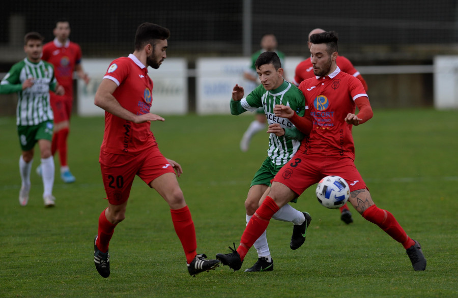 El Somozas tira de oficio y paciencia para ganar al Viveiro