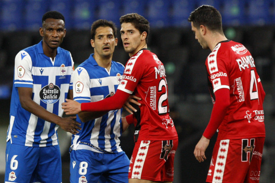 El Depor mejora, pero no le llega