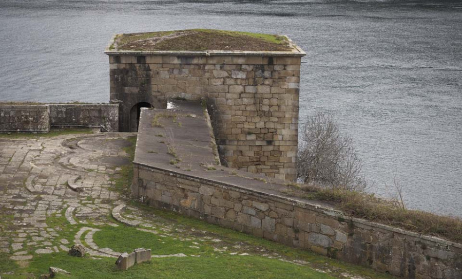 El Concello presenta tres proyectos de recuperación de San Felipe a las ayudas del 1,5% cultural