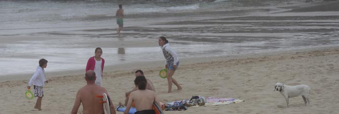 La vigilancia en las playas comenzará mañana tras incrementar las retribuciones a los socorristas