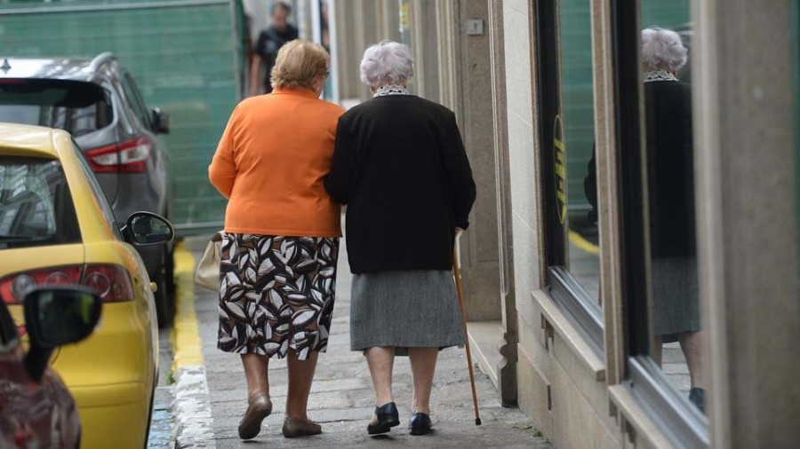El 28% de los hogares de Ferrol están formados solo por mayores de 65 años