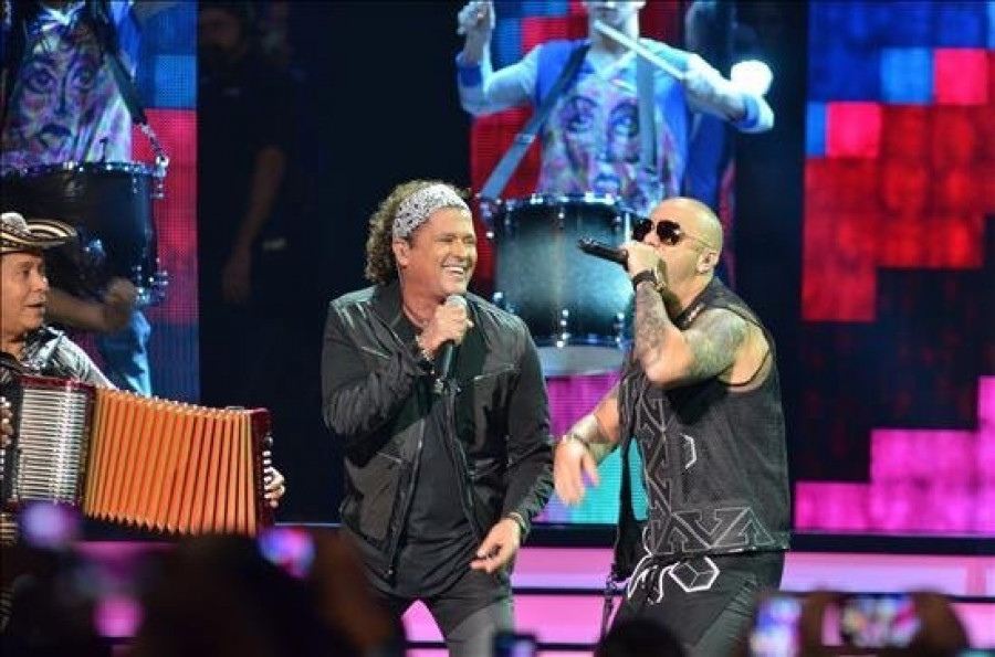 Ricky Martin y Carlos Vives participan en el nuevo disco de Wisin