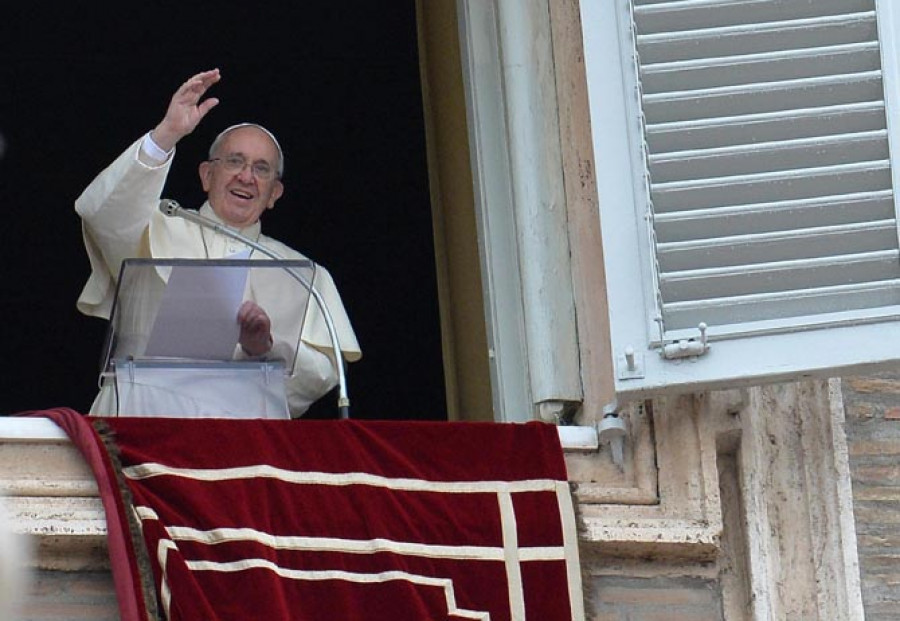 Al Asad agradece en un mensaje al papa su postura contra las agresiones a Siria