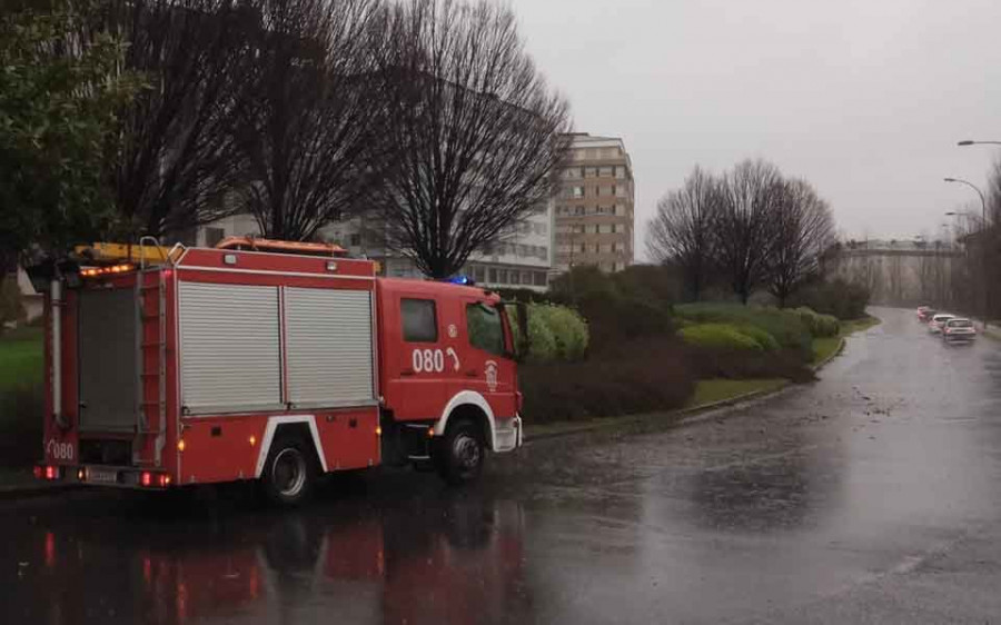 La borrasca Brendan deja a su paso numerosas inundaciones en Ferrol
