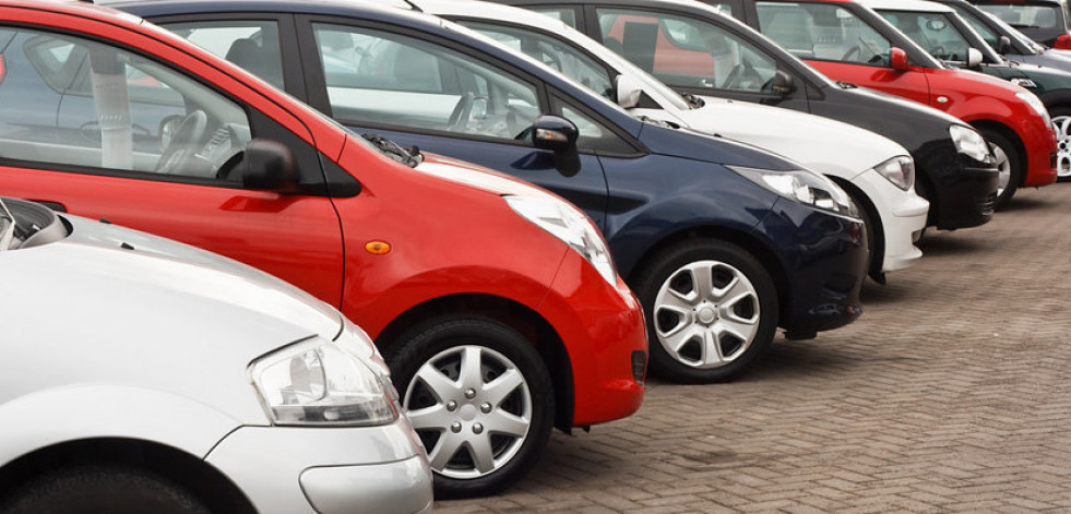 Toma todas las precauciones antes de comprar un coche usado