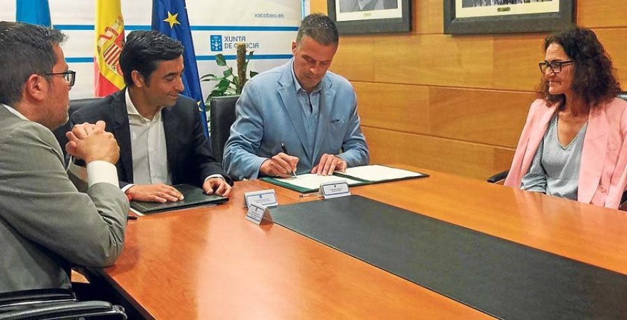 Cedeira firma con la Xunta el convenio para la ampliación de la escuela infantil municipal