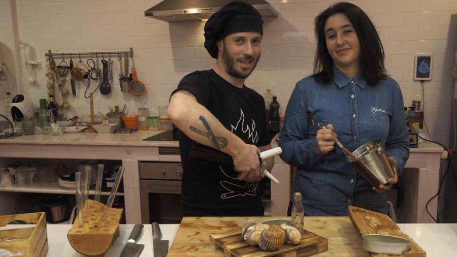 Una pareja ferrolana busca acceder a la fase final del concurso “Cocinero del año”