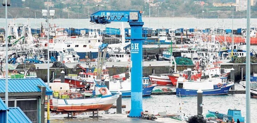 El recorte de cuotas y los sueldos reducidos de los marineros empujan a desguazar cada día más barcos