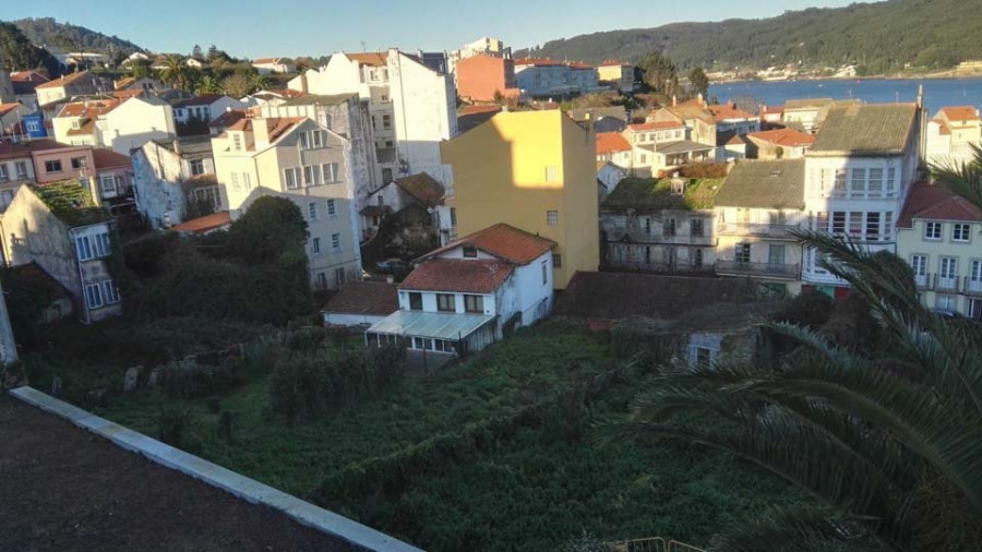 Mugardos compra tres parcelas para urbanizar el entorno del Zárate