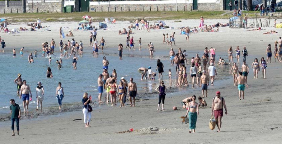 El ansiado buen tiempo hizo de los arenales el escenario idóneo para el Día de la Madre