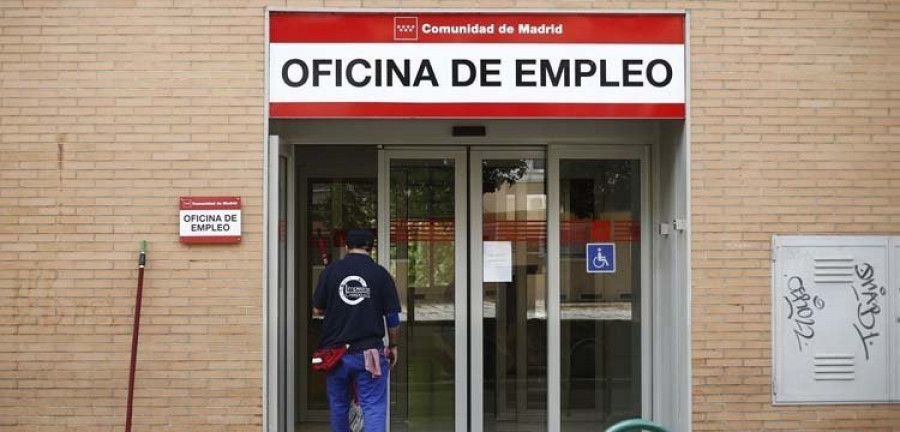 Galicia cierra 
enero con 24.369 desempleados menos que hace un año