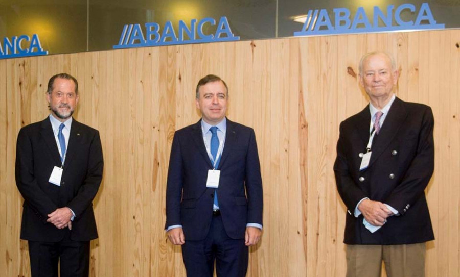 Abanca llega a un acuerdo con Crédit Agricole para adquirir Bankoa