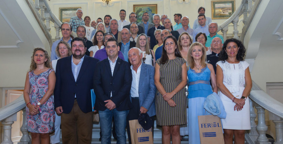 Cofer invita a empresarios gallegos en el exterior a conocer la economía local