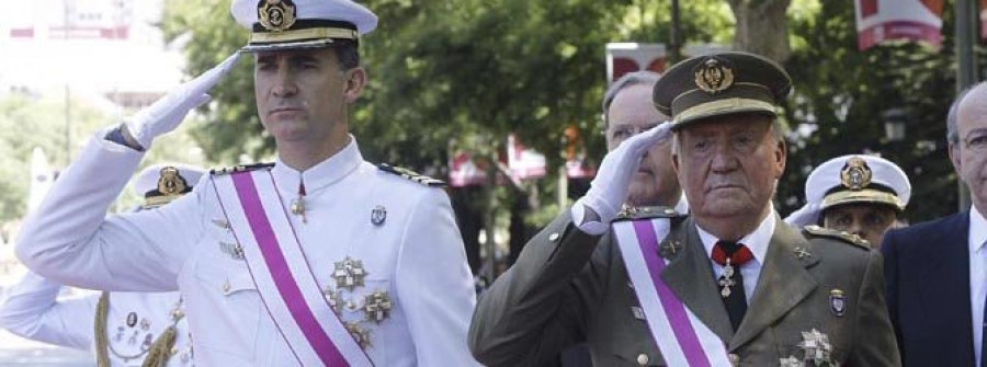 Admiten a trámite una demanda de paternidad contra el rey Juan Carlos