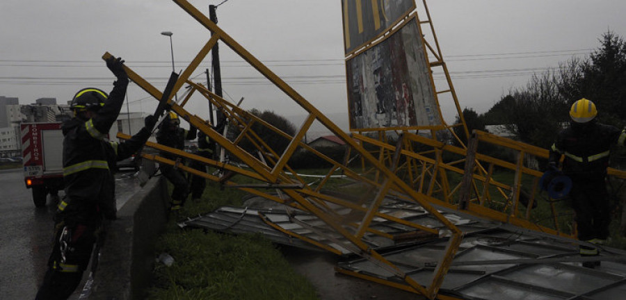 Cerca 200 incidencias atendidas entre Ferrol y Narón durante el temporal